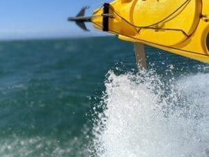Abel Tasman Trips - kayak boat splash