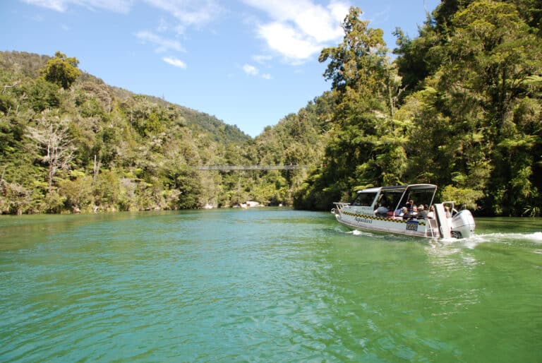 aqua taxi abel tasman trips