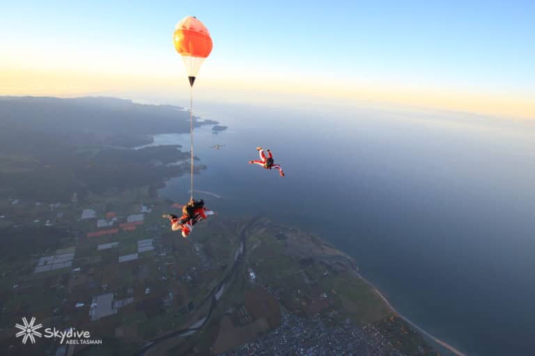 Sky dive abel tasman trips