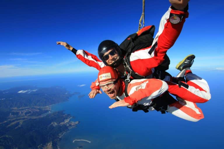 Sky dive abel tasman trips