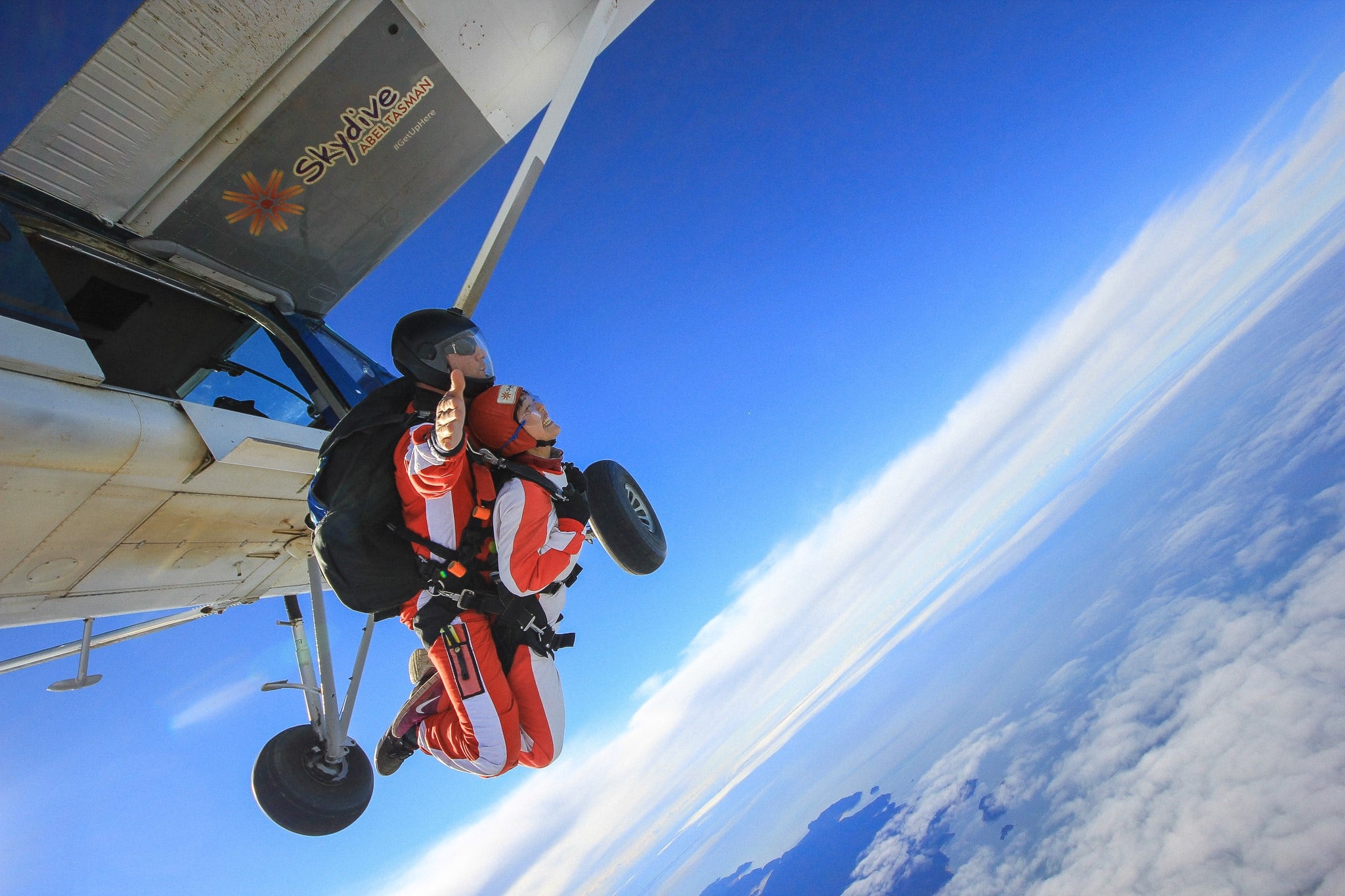 Sky dive abel tasman trips