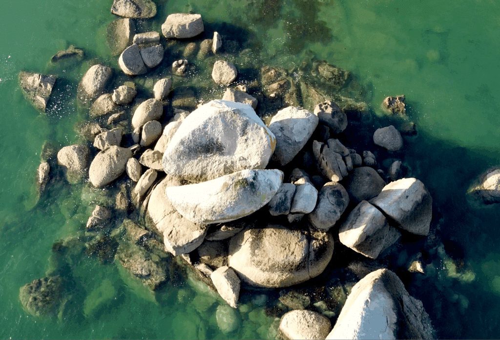 Kayaking split apple rock abel tasman trips