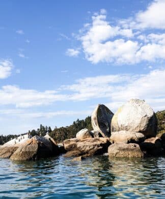 Kayaking split apple rock abel tasman trips